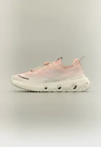 Тренажеры для кайт-рана с градиентом Karl Lagerfeld, Pink/Off White