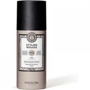 Мусс для укладки, 100 мл. Фиксирует объем на 4/5 и уменьшает статическое электричество. Антиоксидант. Сохраняет цвет волос. 100 % веганский продукт, не содержит сульфатов и парабенов., Maria Nila