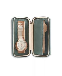 Кожаный дорожный футляр для двух часов с отделениями по форме, центральным разделителем, предотвращающим соприкосновение часов, и застежкой-молнией Bey-Berk, цвет Green