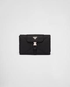 Дорожное покрывало для домашних животных из переработанного нейлона Prada, черный