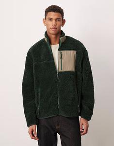Свободный джемпер из искусственного меха на молнии с карманом темно-зеленого цвета Asos Design