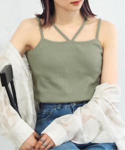 Топ/топ с завязками на шее и чашечками