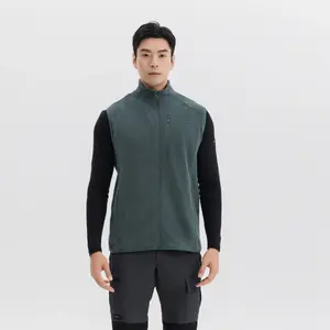 Мужская флисовая жилетка для горных походов Quechua MH120