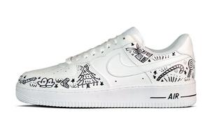 Кроссовки Nike Air Force 1 Skateboarding Shoes Women's Low-top White, цвет Christmas