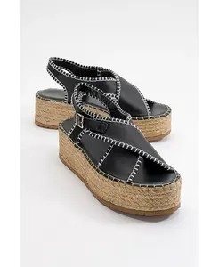 Босоножки Bellezza на платформе из кожи Forever & Always Shoes, черный