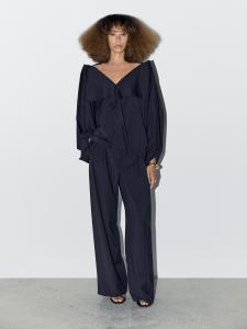 Объемная блузка с V-образным вырезом - студия Massimo Dutti, темно-синий