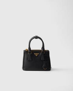 Микросумка Prada Galleria из сафьяновой кожи, черный