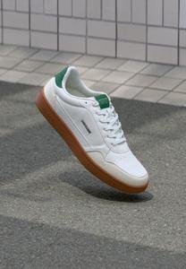 Кроссовки Jack & Jones JFWBOUNCE NOOS, White/Verdant Green/White