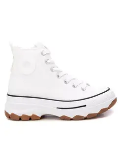 Женские кроссовки-ботинки Refresh Collection от Xti, белый