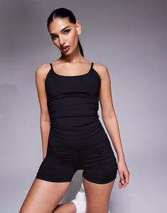 4505 мягкий топ-топ с рюшами по бокам и внутренним бюстгальтером черного цвета