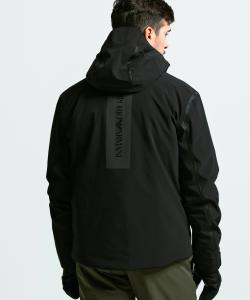 Техническая горнолыжная куртка EMPORIO ARMANI EA7 с утеплителем Stratum 7