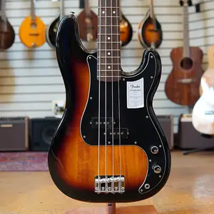 Бас-гитара Fender Standard Precision, 3-цветный санберст
