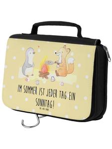 Mr. & Mrs. Panda Косметичка «Летнее воскресенье» с надписью пастельно-желтого цвета