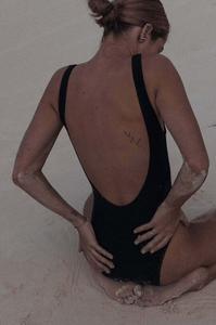 Купальник V SWIMSUIT Muuv., черный