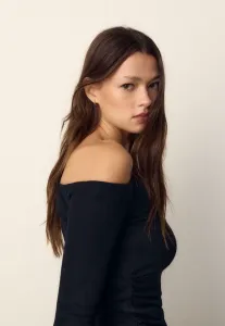 Топ с длинными рукавами Stradivarius, Black