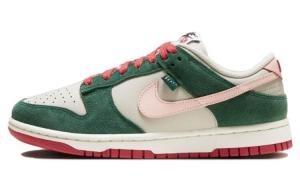 Кроссовки Nike Dunk Low Se All Petals United Fir Green Women's