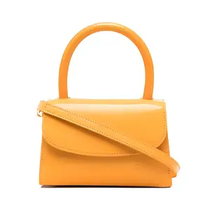 By Far Кожаная коровья маленькая квадратная сумка через плечо кроссбоди мини женская оранжевая