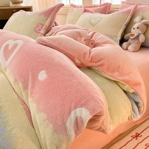 Disney Комплект зимнего постельного белья (пододеяльник 150х200 см на молнии, одеяло 2,5 кг), вельвет, цвет Rainbow Love Language Pink