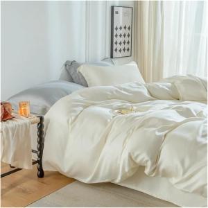 UOIO Комплект постельного белья UOIO из розового шелка