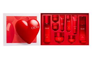 Набор для ухода за кожей Limited All star Gift Box Hydrating Nine Piece Set Olay, nine-piece set