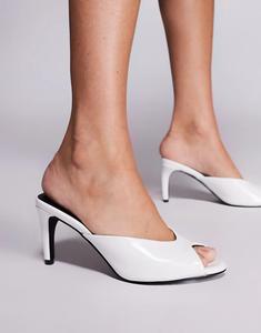 Сандалии-мюли Public Desire Stessy на каблуке с открытым носком белого цвета