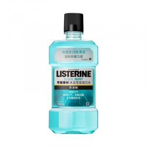 Listerine Освежающий ополаскиватель для полости рта Ice Blue против зубного налета с ароматом жевательной резинки 250мл/500мл