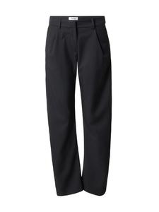 Monki Широкие брюки со складками спереди в черном цвете