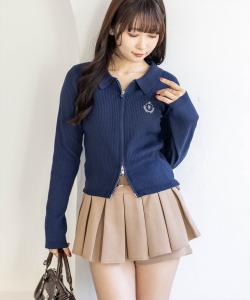 Вышитый трикотажный топ с двойной застежкой-молнией и длинными рукавами <<Новинка>>