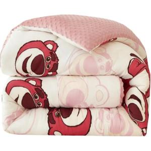 Стеганые одеяла из синтетического волокна Disney, Strawberry Bear - белый