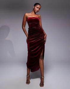 Бордовое бархатное платье-бандо со сборками TFNC