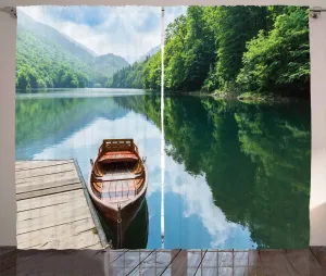 Штора ABAKUHAUS Rustic Lake, деревянная лодка, пирс Биоград, присборенная штора для спальни с петлями и крючками, 280 x 175 см, цвет: зеленый, коричневый, светло-голубой Abakuhaus