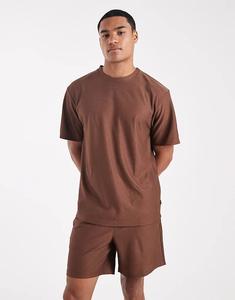 ONLY & SONS Плиссированные короткие шорты коричневого цвета