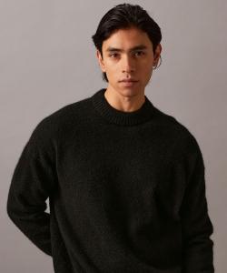 (M) Классический трикотажный топ Calvin Klein, джинсы Calvin Klein J326737