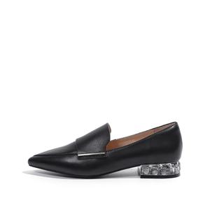 Повседневные туфли на каблуке 2,2 см черные Mulinsen