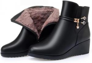 Женские зимние ботильоны на танкетке с теплой меховой подкладкой, зимние сапоги с боковой молнией, повседневная мода, низкий каблук, ботильоны Hhhchpm, Black