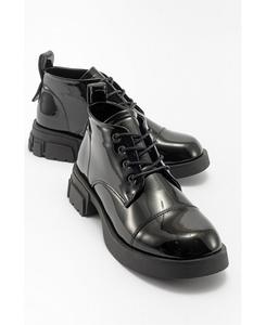 Женские лакированные ботинки Lagom Prologue Shoes, Black patent faux leather