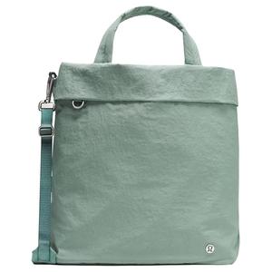 Lululemon Переработанная нейлоновая сумка унисекс зелёная, Green