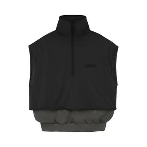 Жилет Fear Of God Essentials Fear of God Essentials Nylon Fleece Mockneck Vest, черный