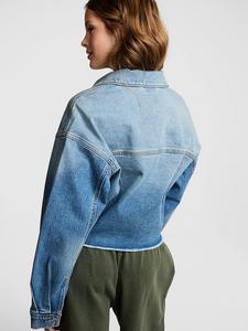 Джинсовая куртка дальнобойщика розового цвета с потертостями Pink, true medium wash denim