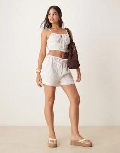 Пляжные шорты Aray белого цвета — часть комплекта