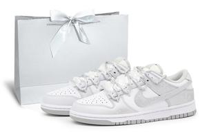 Nike Кроссовки для скейтбординга Dunk Unisex низкие White/Silver