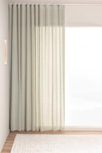 В упаковке 1 штора очень широкая мальва Hasta, 268x280 см, зеленый