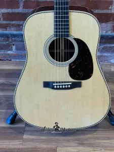 Martin HD-28 Стандартная серия Дредноут