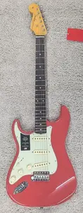 Гитара Fender American Vintage II 1961 Stratocaster, леворукая, цвет Fiesta Red