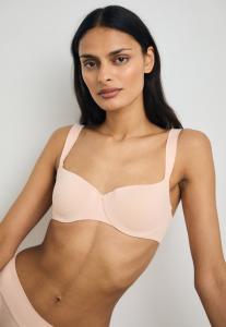 Бюстгальтер балконет BODY MAKE UP ILLUSION  Triumph, светло-розовый