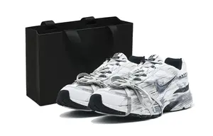 Инициатор амортизация, износостойкие низкие повседневные городские кроссовки для мужчин Nike, серо-белый