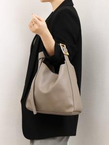 cachecache / Сумка на одно плечо с пряжкой