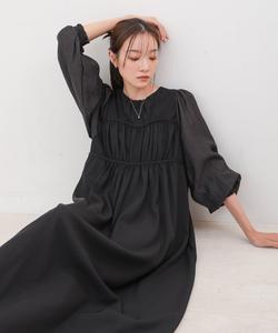 Расклешенное платье в стиле бюстье