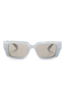 Солнцезащитные очки GG1529S в прямоугольной оправе Gucci Eyewear, серый