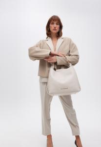 Сумка LOLA CASADEMUNT Handbag, Off White/Off-White